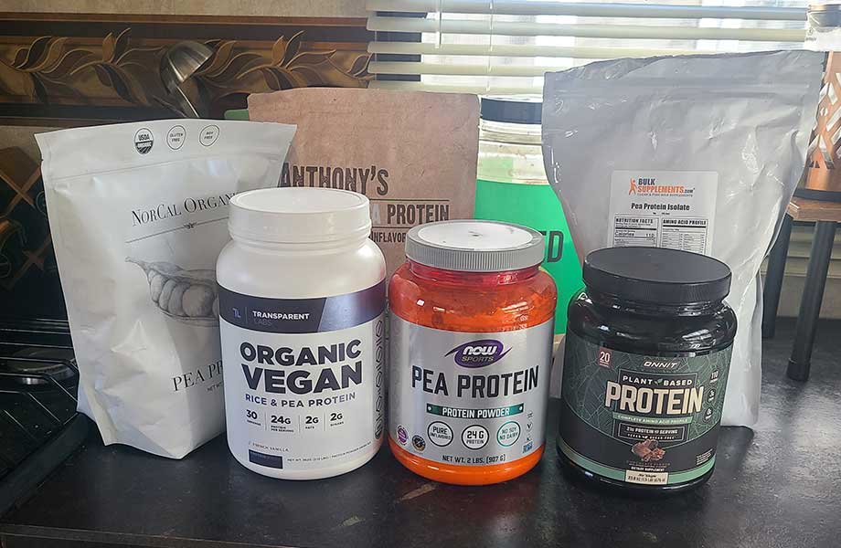 Pea Protein vs Whey Protein: Which Is King for Muscle Gain or Weight Loss? Cover Image