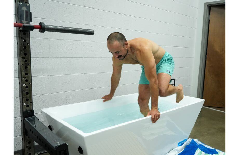 Plunge Review (2025): The Best–But Maybe Most Expensive–Ice Bath You’ll Ever Take, Tested by Experts Cover Image