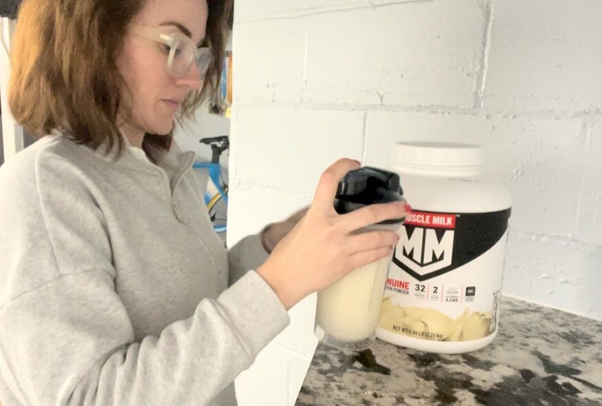 Muscle Milk Review (2025): A Pumped-Up Protein Powder That’s Certified For Sport Cover Image